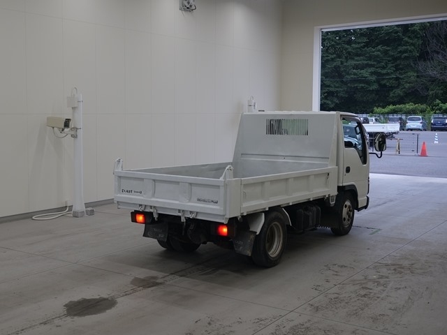 2007 ISUZU ELF Dump